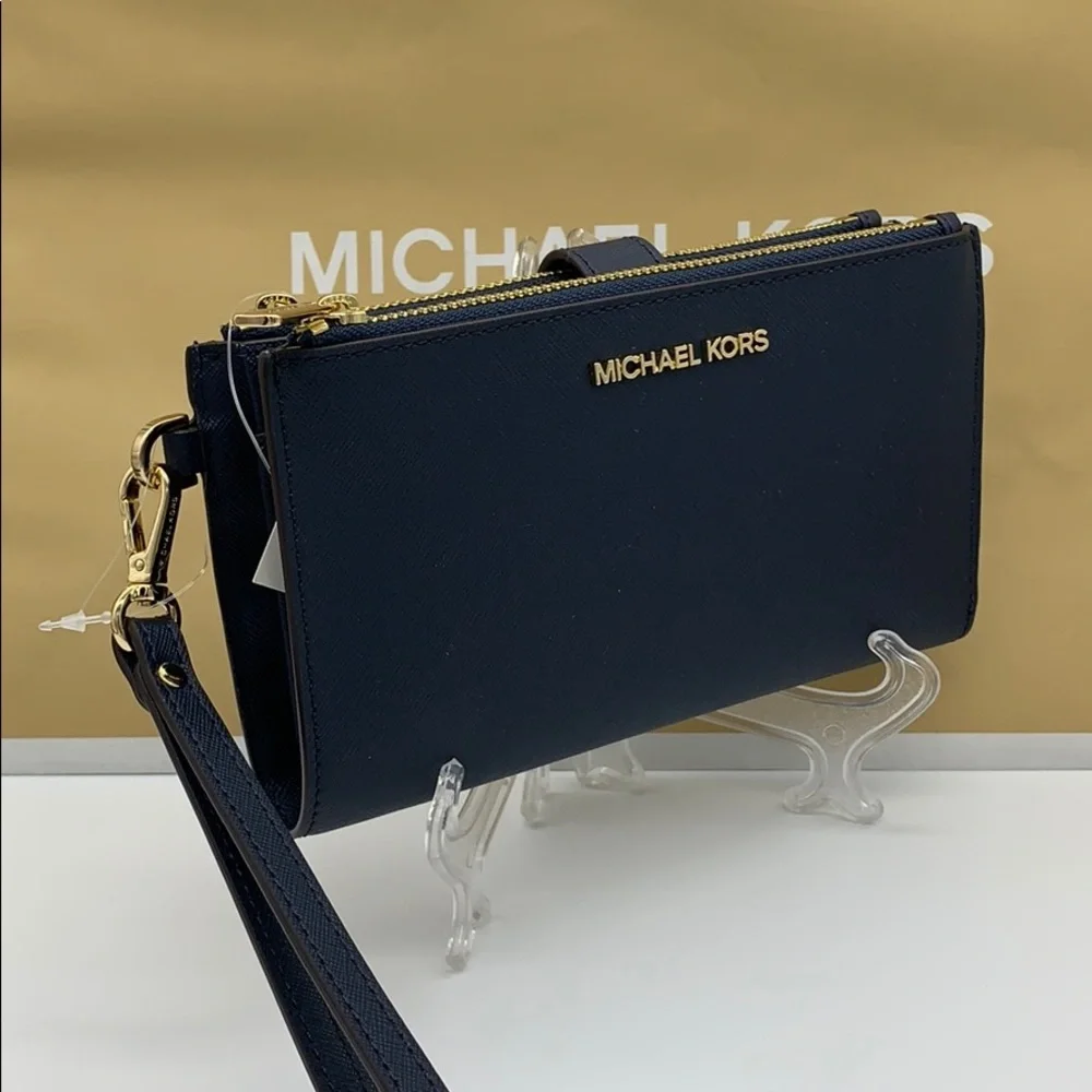 MICHAEL KORS LG DOUBLE ZIP WRISTLET NAVY - Picture 2 of 16